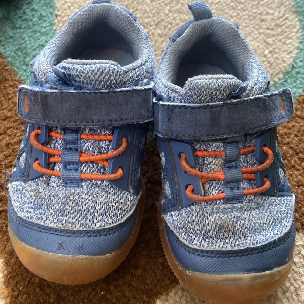 Toddler boys Shoes set of 4 size 6 - Picture 7 of 12